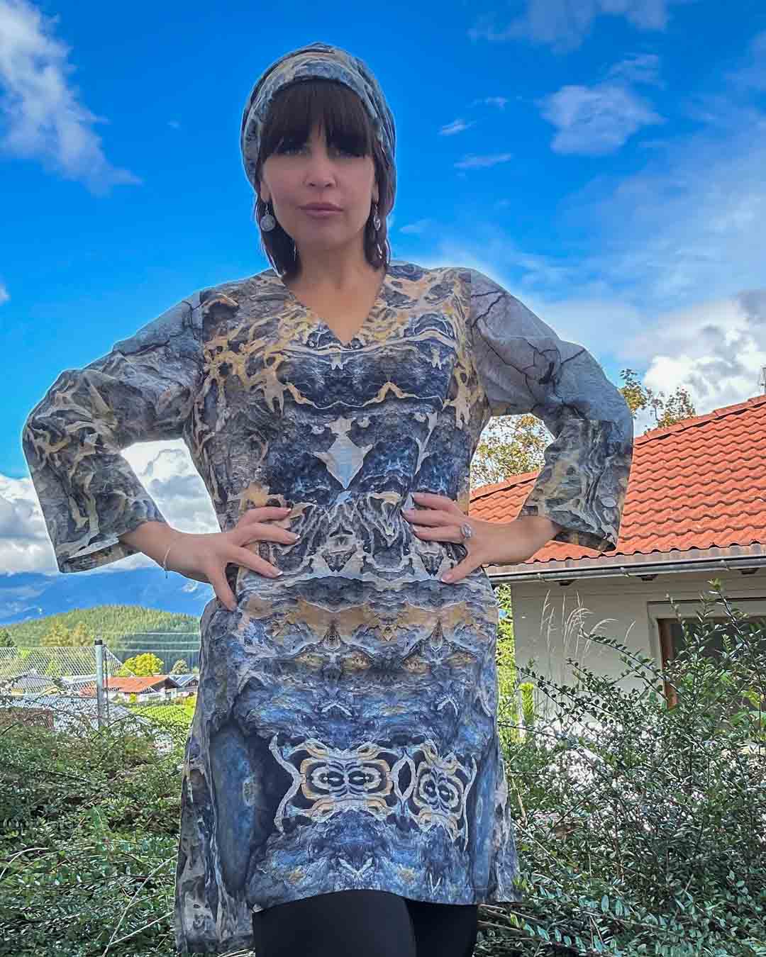 Tunika - Kivimorsian